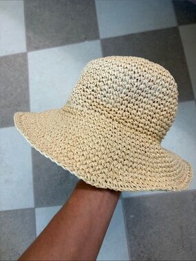 Rubi Crochet Bucket hat